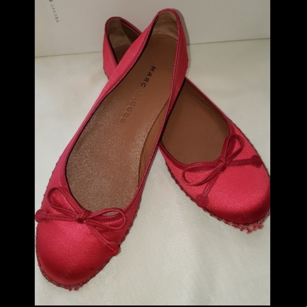 Marc Jacobs Satin Red Flats